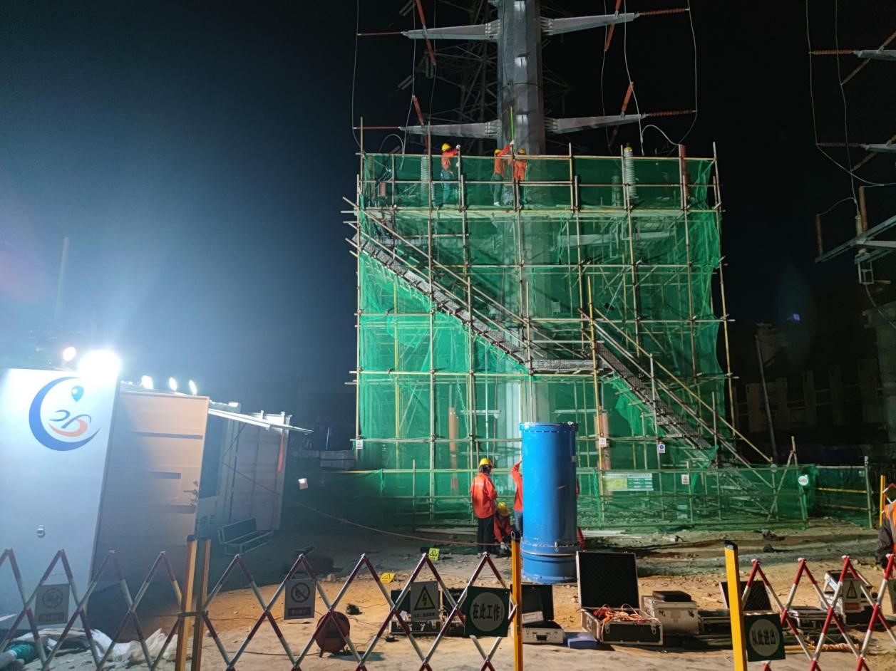 西藏华东无畏艰险、客户至上、连续奋战24小时,胜利完成调试工作